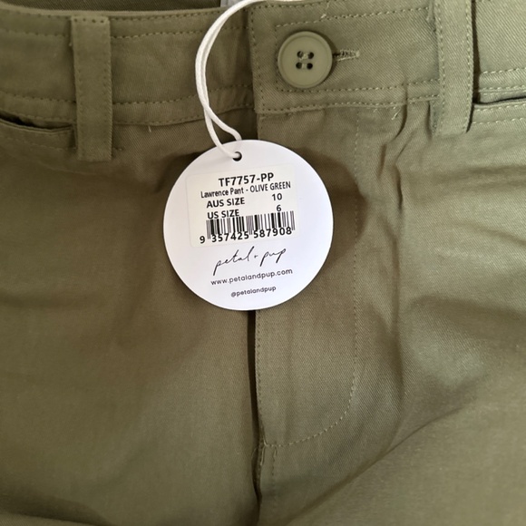 Petal & Pup - Lawrence Pant - Olive Green - Wide Leg Pant - Picture 4 of 5